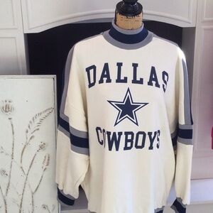 Oversized Dallas Cowboy